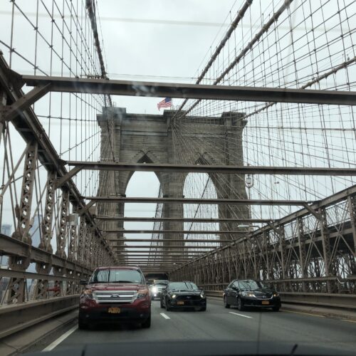 『2018年4月NY・ワシントンDC研修』
ブルックリン・ブリッジ；マンハッタンとブルックリンを結ぶ吊り橋。
1883年完成。